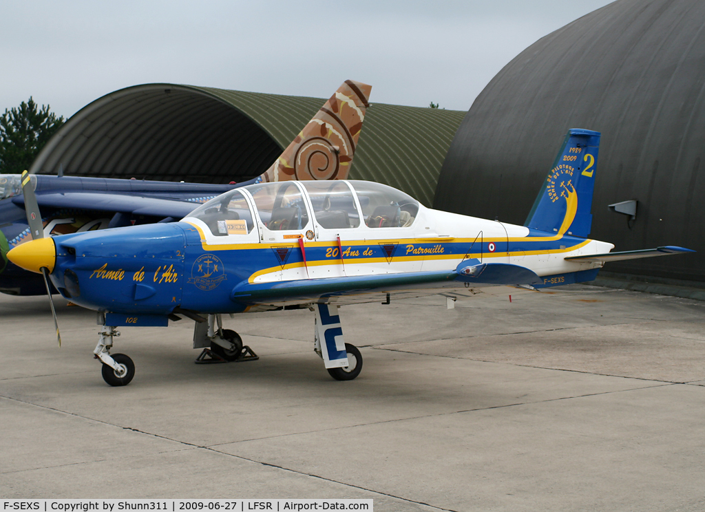F-SEXS, Socata TB-30 Epsilon C/N 102, Displayed during last LFSR Airshow...