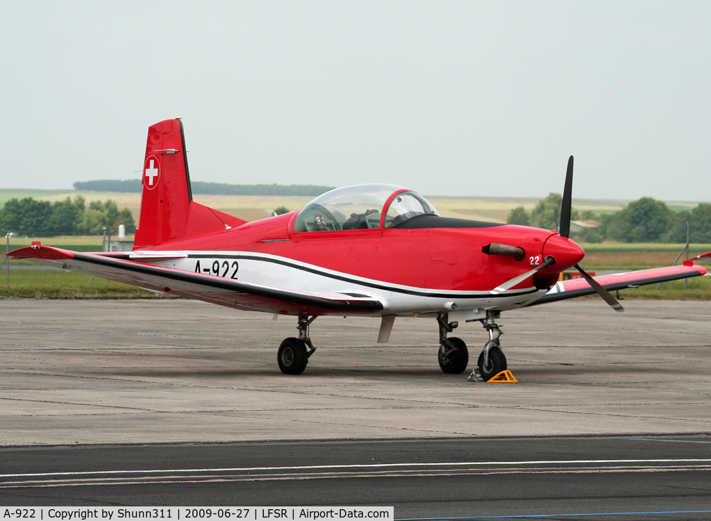 A-922, 1983 Pilatus PC-7 Turbo Trainer C/N 330, Used as a demo during lst LFSR Airshow...