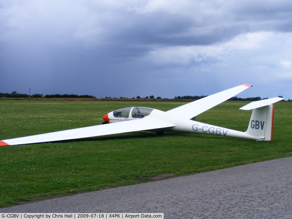 G-CGBV, 1986 Schleicher ASK-21 C/N 21149, Schleicher ASK 21. Wolds Gliding Club at Pocklington Airfield