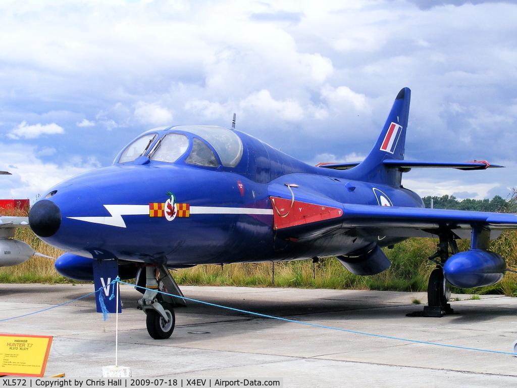 XL572, Hawker Hunter T.7 C/N HABL-003311, Hunter T.7. XL572 first entered service at 229 Operational Conversion Unit at Chivenor in 1958.It came to Elvington in 1994 and has been painted in blue livery to represent XL571 the leading aircraft in the Blue Diamonds formation team. The team was based