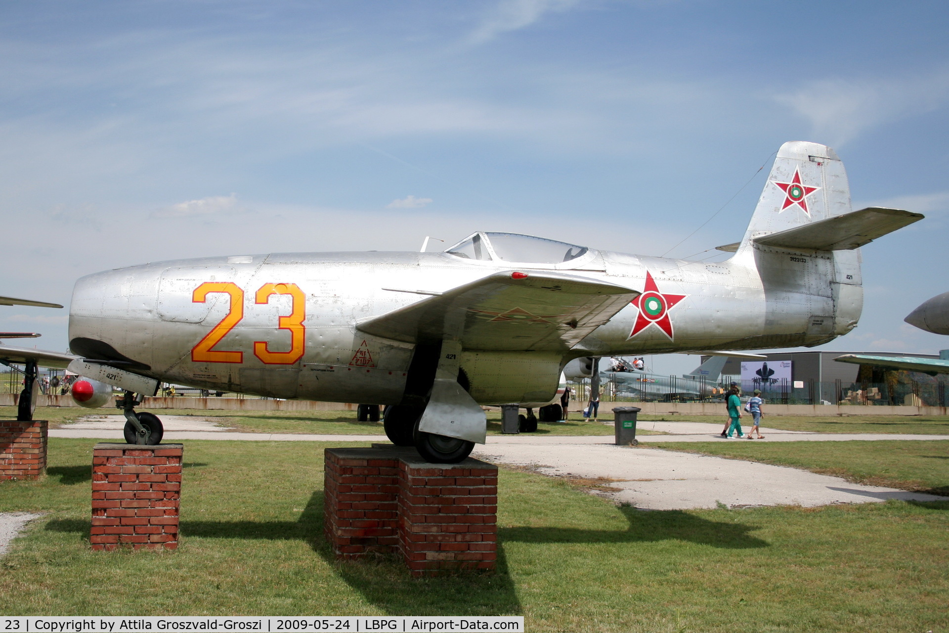 23, Yakovlev Yak-23 C/N 421, Bulgarian Museum of Aviation, Plovdiv-Krumovo (LBPG).