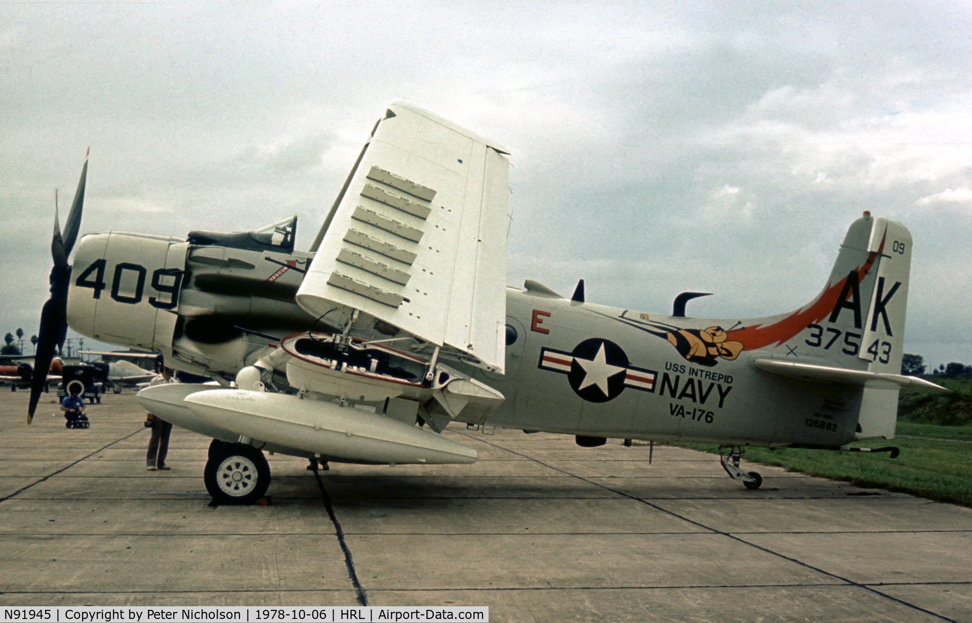 N91945, 1952 Douglas AD4-DW C/N 126882-SF85, Skyraider 126882 at the 1978 Confederate Air Force's Harlingen Airshow.