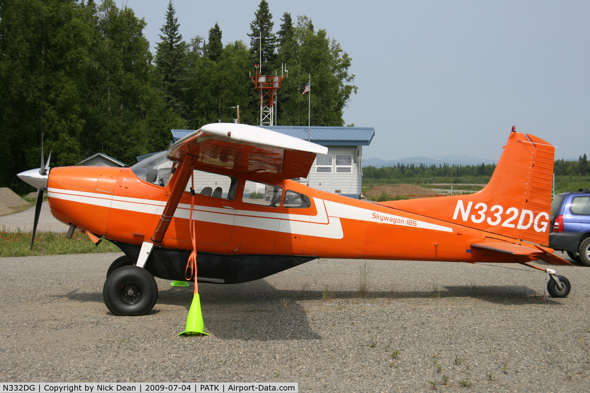 N332DG, 1976 Cessna A185F Skywagon 185 C/N 18503043, PATK