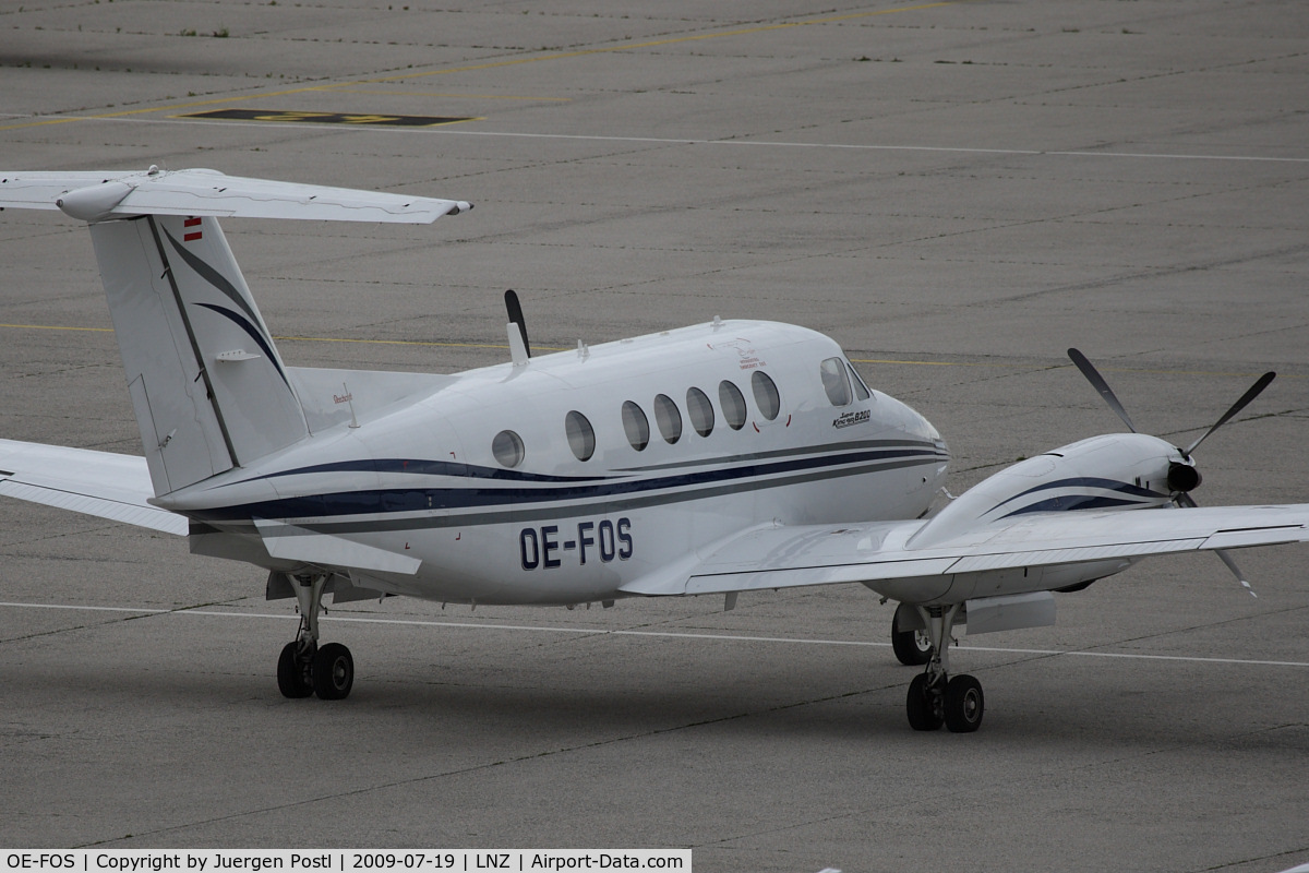 OE-FOS, 2000 Raytheon B200 King Air C/N BB-1741, Beechfraft B200 Super King Air