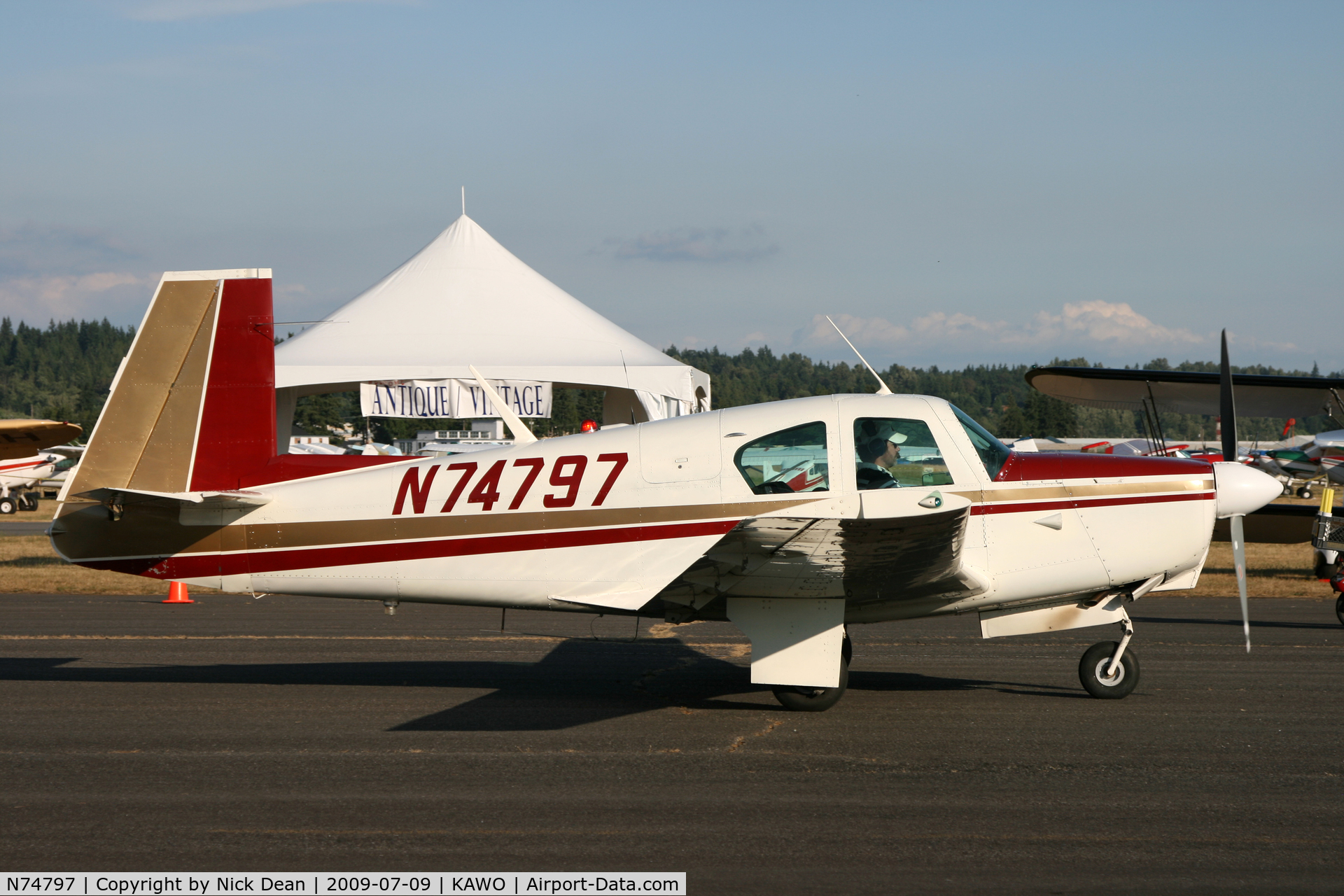 N74797, 1961 Mooney M20B Mark 21 C/N 1797, KAWO