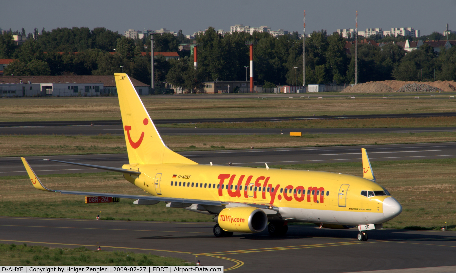 D-AHXF, 2007 Boeing 737-7K5 C/N 35136, TUIfly Boeing 737-7K5 arriving from Cologne