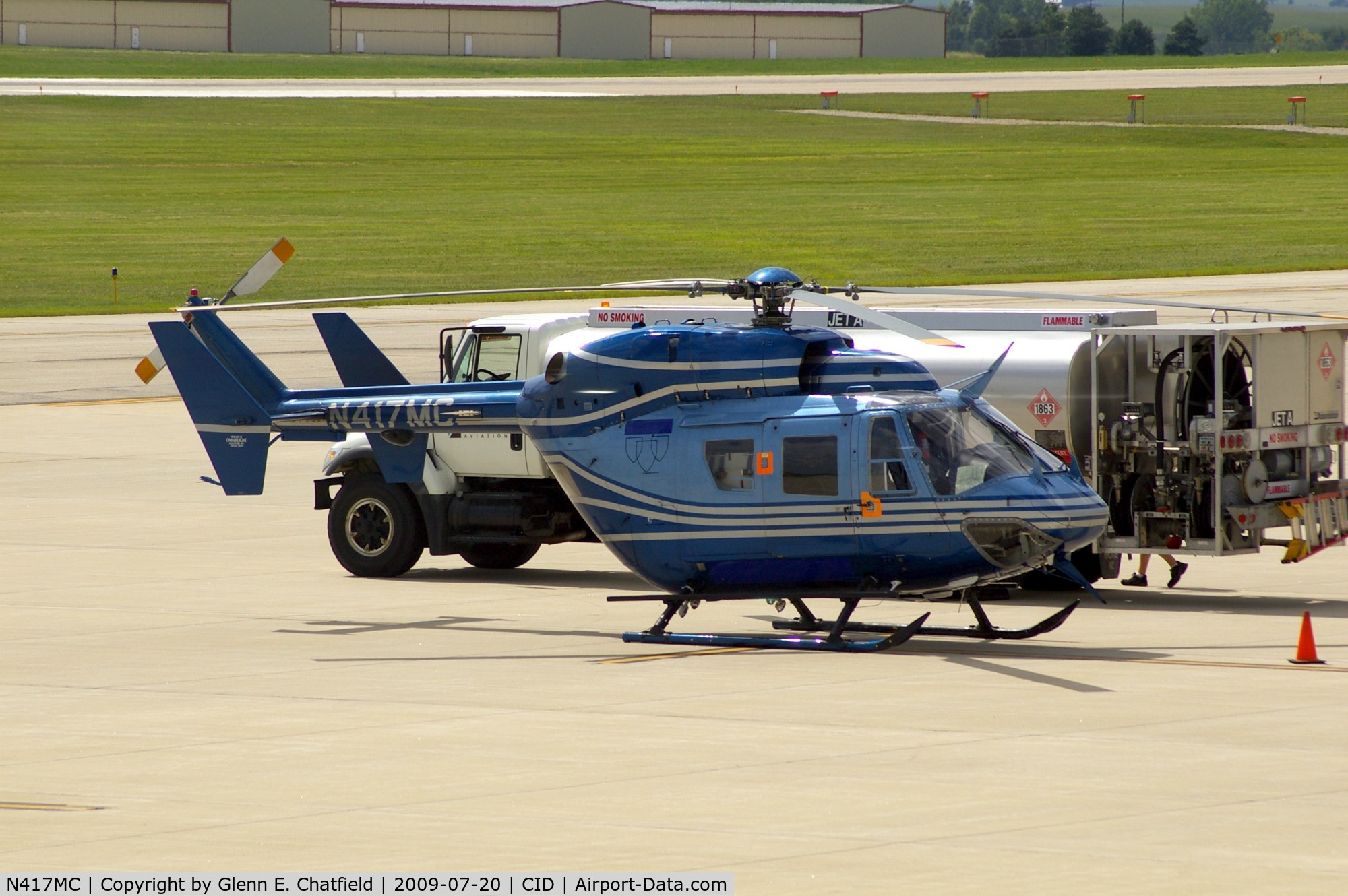 N417MC, 1989 Eurocopter-Kawasaki BK-117B-2 C/N 7150, Refueling at Landmark Aviation