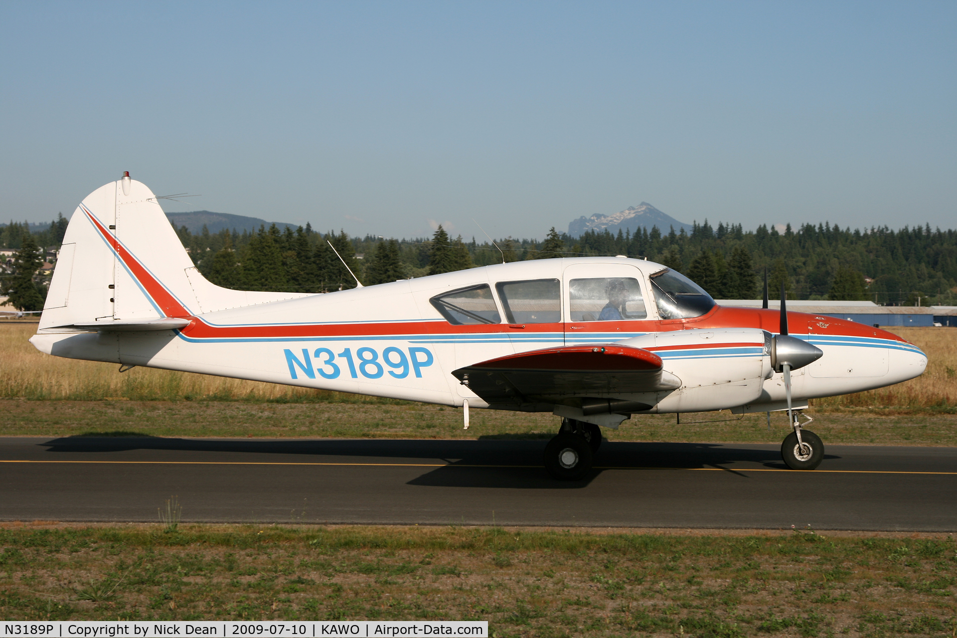 N3189P, 1957 Piper PA-23-150 Apache C/N 23-1126, KAWO