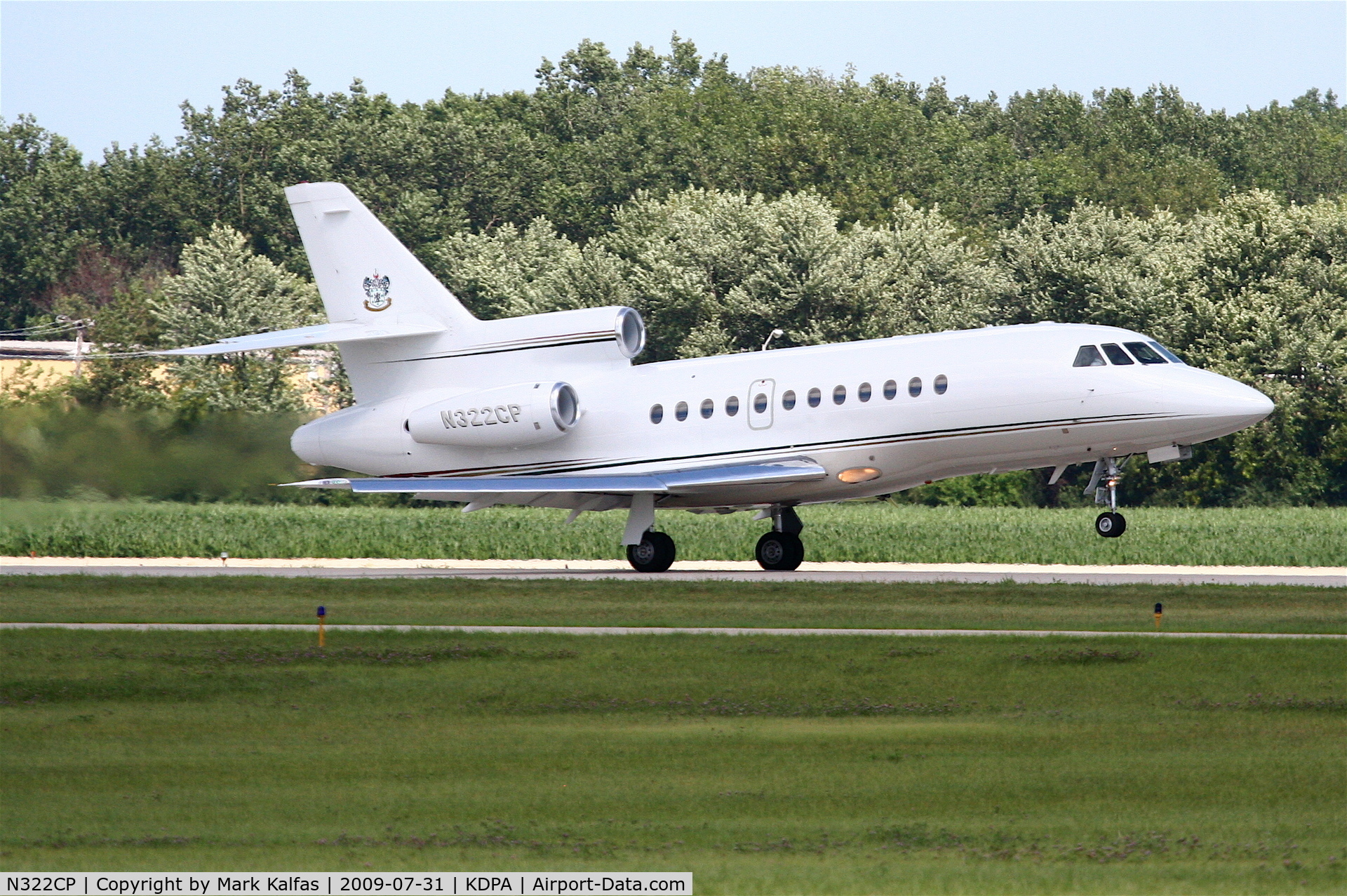 N322CP, 1993 Dassault Falcon 900B C/N 134, Gallagher Enterprises Falcon 900, N322CP departing KDPA 20R for Denver KAPA.