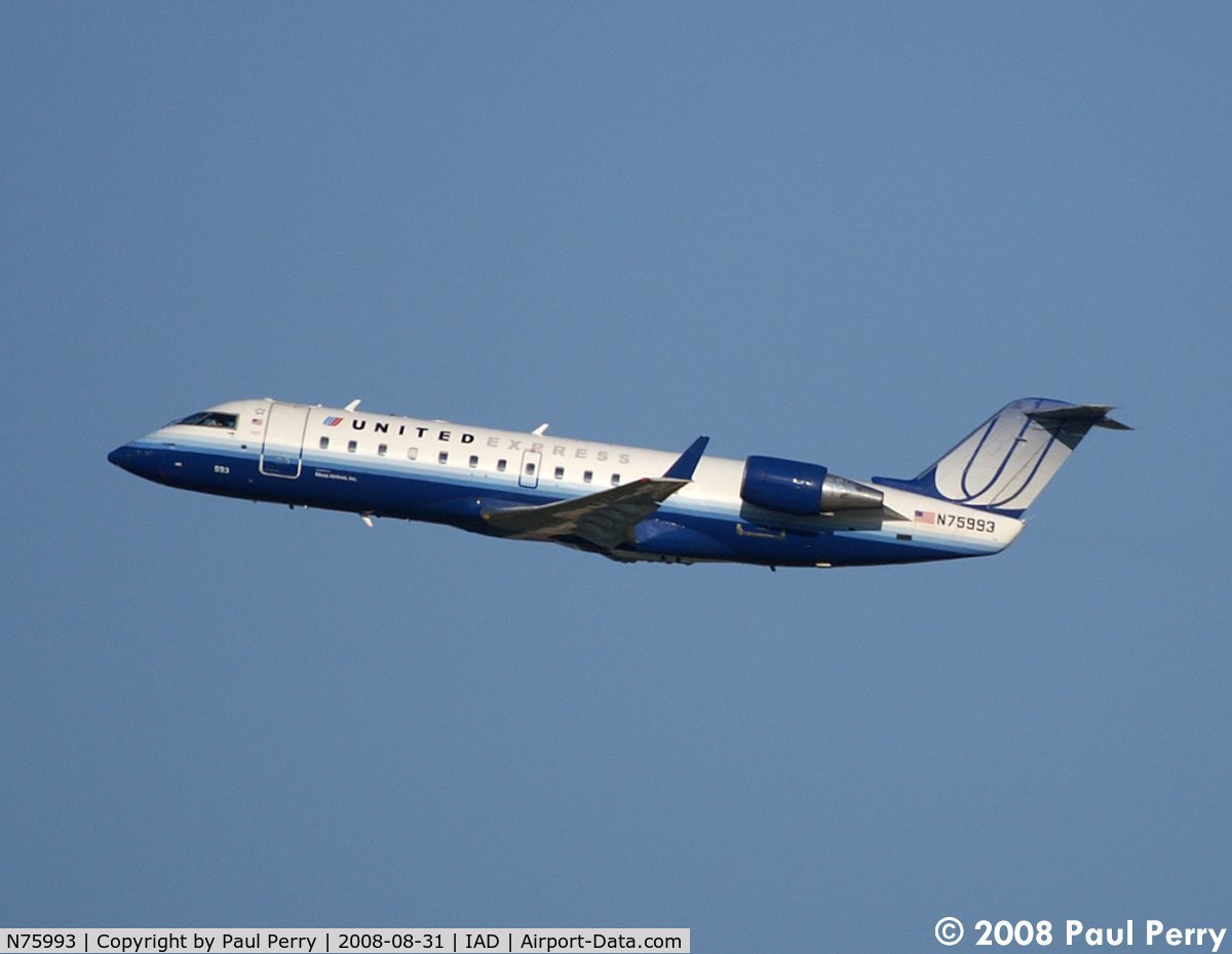 N75993, 2000 Bombardier CRJ-200ER (CL-600-2B19) C/N 7372, Up from Runway 1R