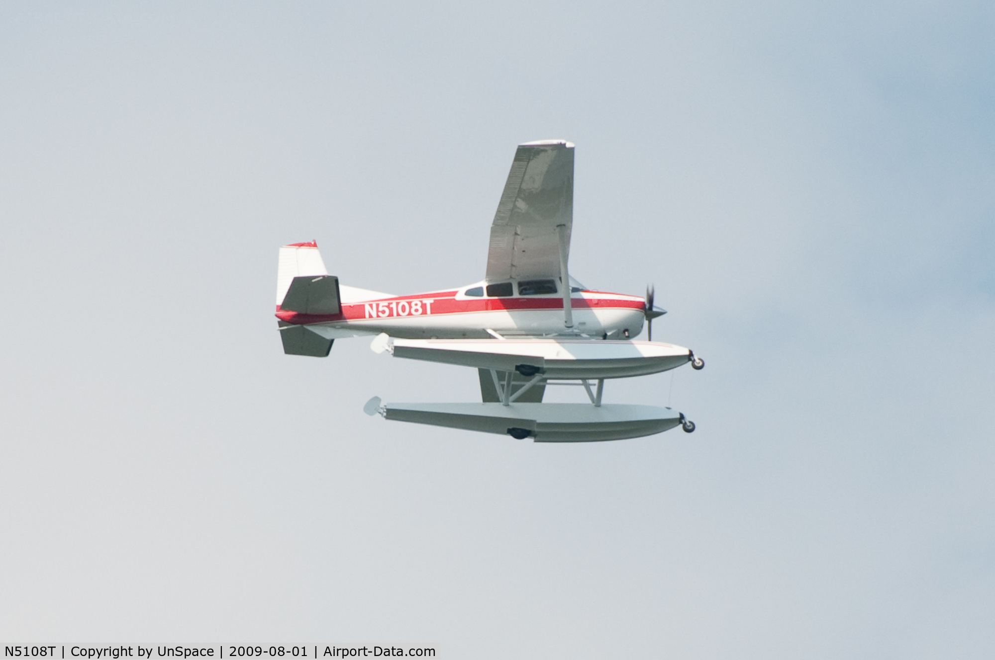 N5108T, 1977 Cessna A185F Skywagon 185 C/N 18503274, Cessna with Pontoons in Flight