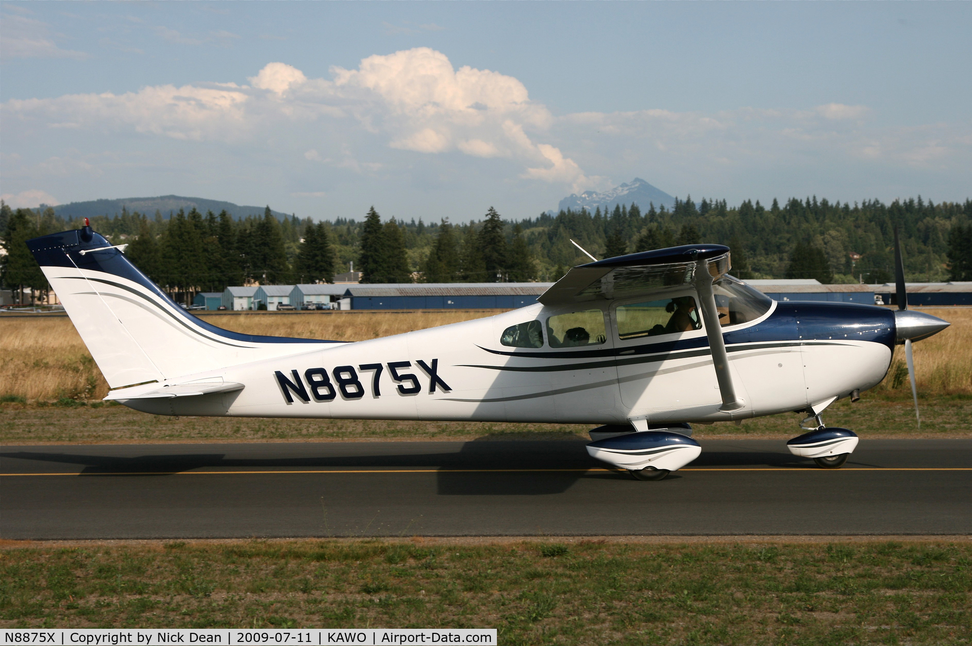N8875X, 1961 Cessna 182D Skylane C/N 18253275, KAWO