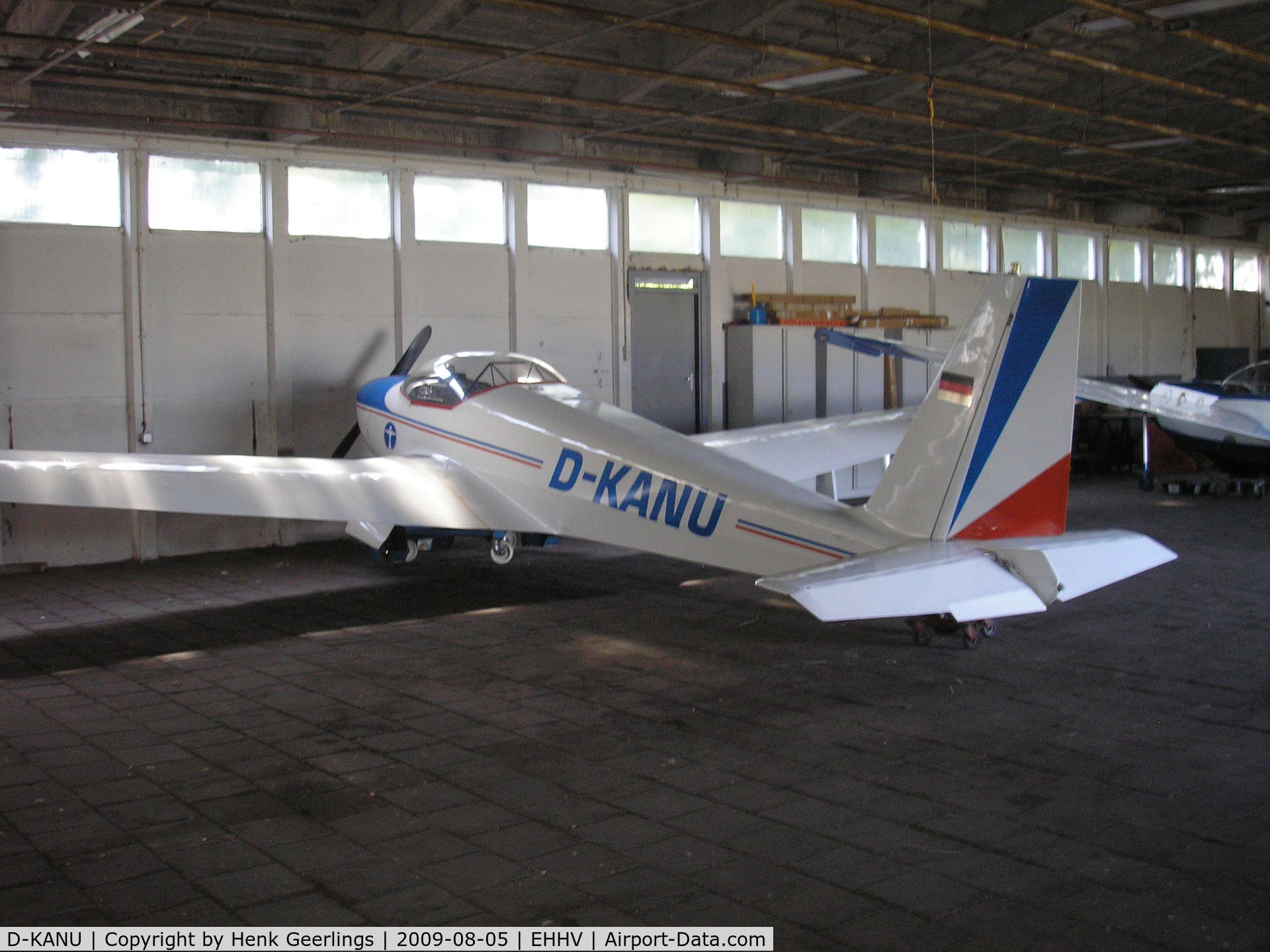D-KANU, Schleicher ASK-16 C/N 16023, Hilversum Aerodrome , Dwarf Powered Gliders