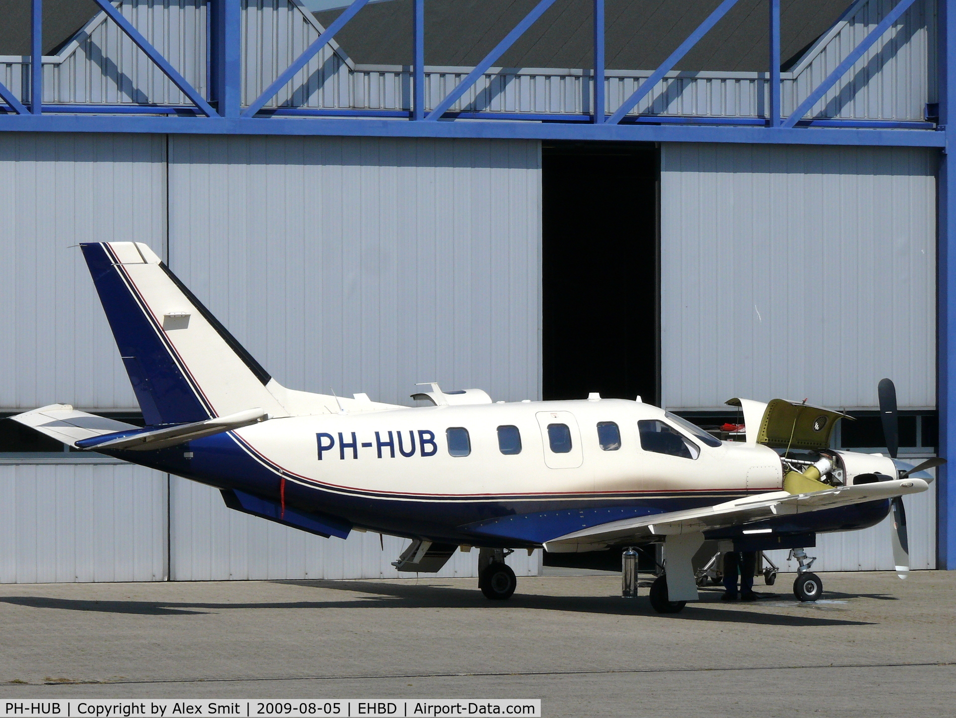 PH-HUB, 1997 Socata TBM-700 C/N 127, SOCATA TBM700 PH-HUB Flying Thorn