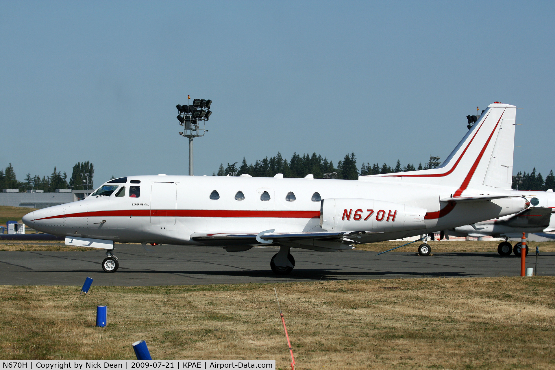 N670H, 1981 Rockwell International NA-265-65 Sabreliner 65 C/N 465-58, KPAE