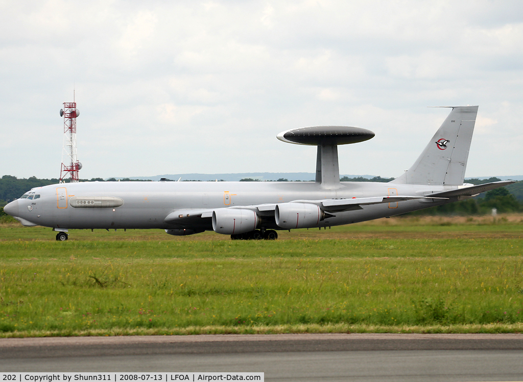 202, 1990 Boeing E-3F (707-300) Sentry C/N 24116, On take off during LFOA Airshow 2008