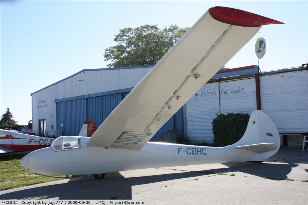 F-CBHC, Ets Roche AIR 100 C/N 11, on display at Cerny La Ferté-Alais
