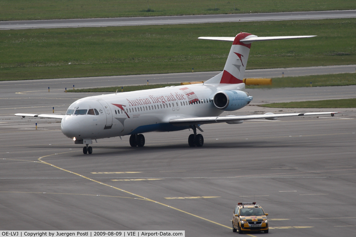 OE-LVJ, 1991 Fokker 100 (F-28-0100) C/N 11359, Fokker 100 with special sticker 