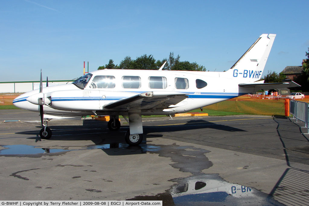 G-BWHF, 1976 Piper PA-31-325 Navajo C/R C/N 31-7612076, Piper Chieftan at Sherburn from Welshpool