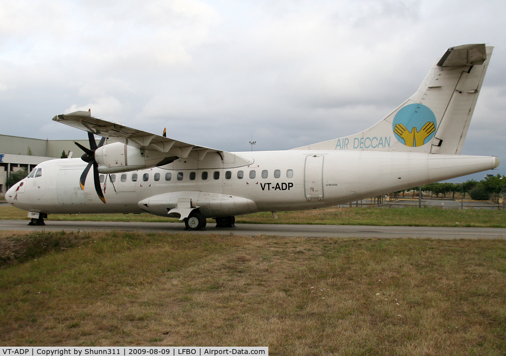 VT-ADP, 1997 ATR 42-500 C/N 515, Stored at Latecoere Aeroservices facility