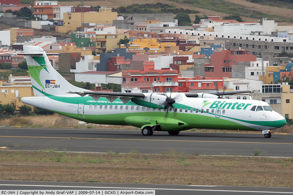 EC-JAH, 2004 ATR 72-212A MPA C/N 712, Binter Canarias ATR72