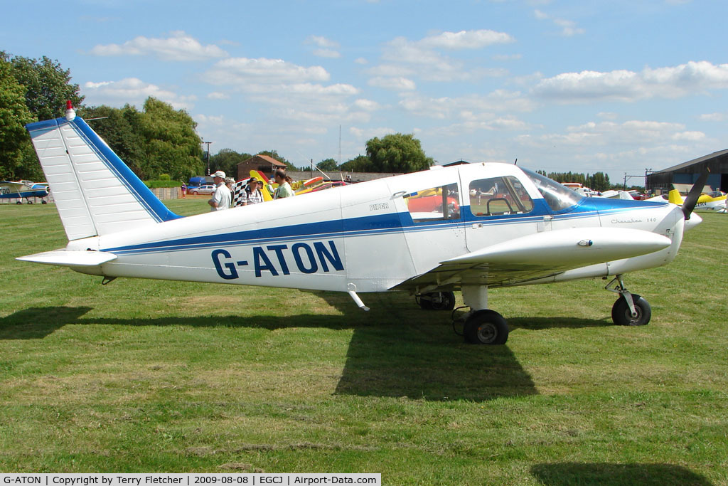 G-ATON, 1966 Piper PA-28-140 Cherokee C/N 28-21654, Piper PA-28-140 - Visitor to Sherburn for the 2009 LAA Great Northern Rally