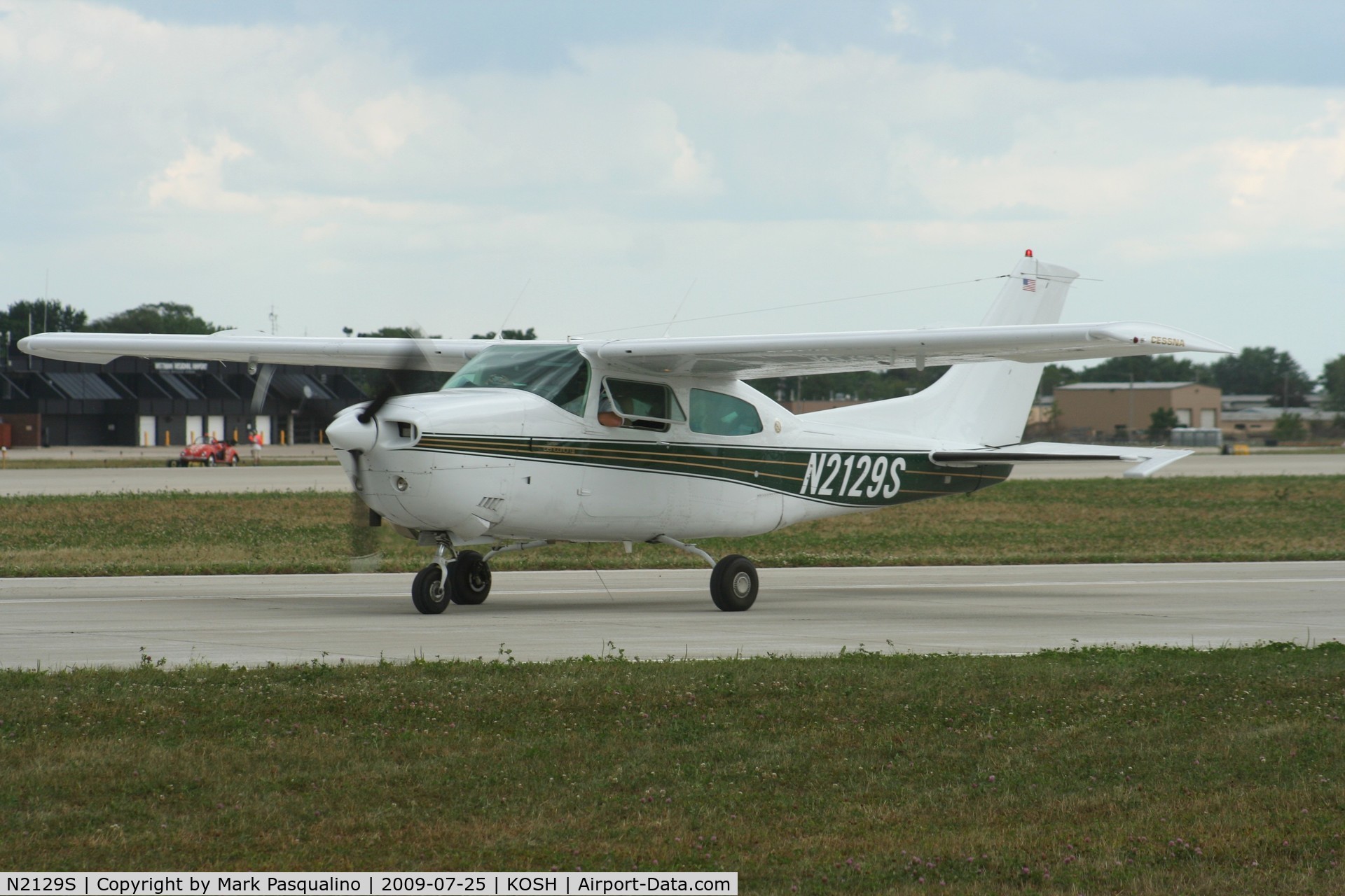 N2129S, 1975 Cessna T210L Turbo Centurion C/N 21061091, Cessna T210L