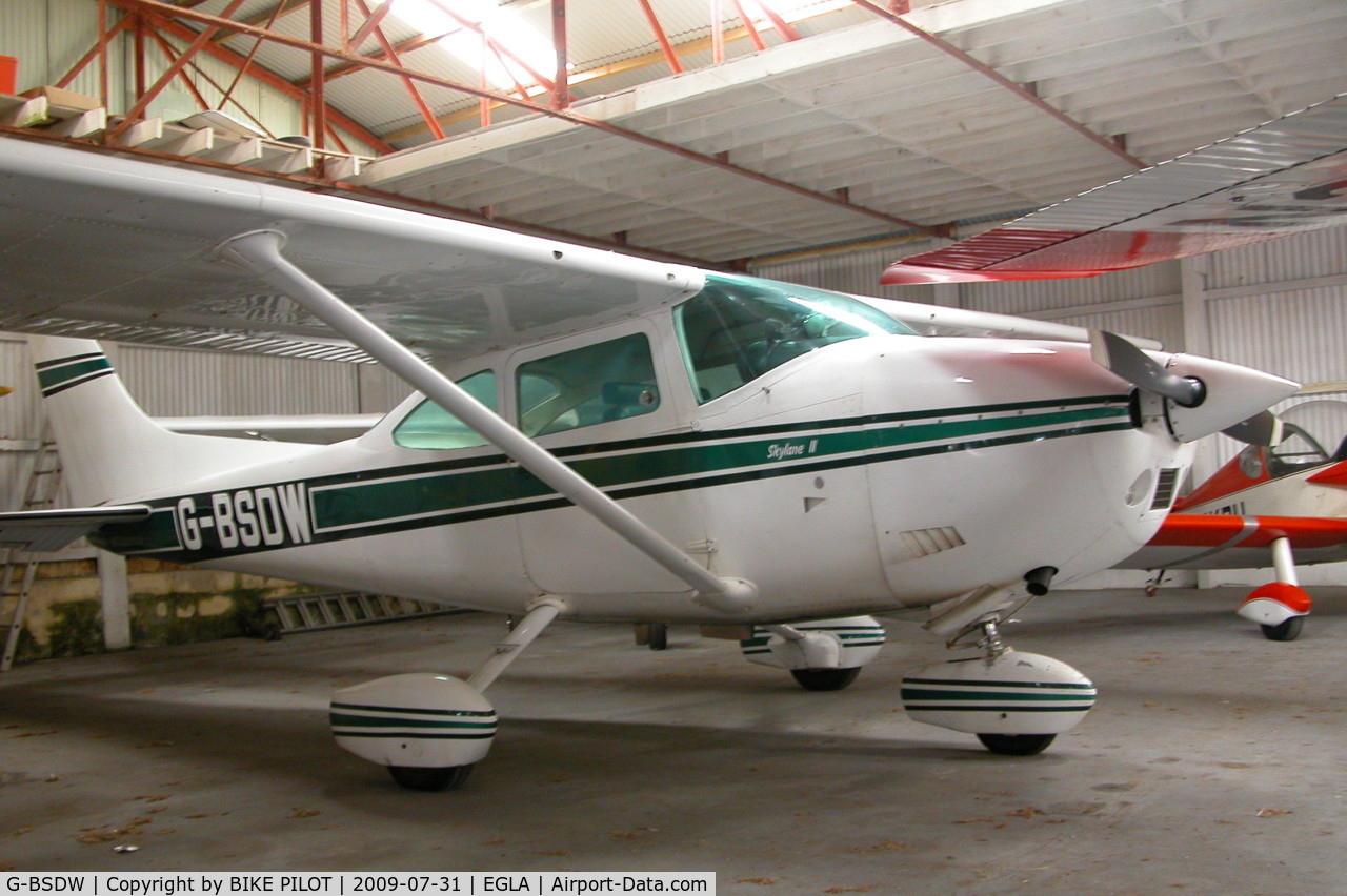 G-BSDW, 1976 Cessna 182P Skylane C/N 182-64688, /