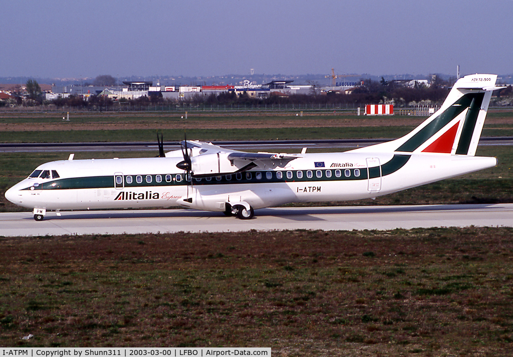 I-ATPM, 2003 ATR 72-212A C/N 705, Taxiing holding point rwy 14R