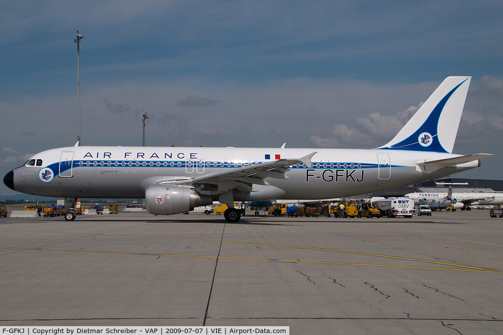 F-GFKJ, 1989 Airbus A320-211 C/N 0063, Air France Airbus A320