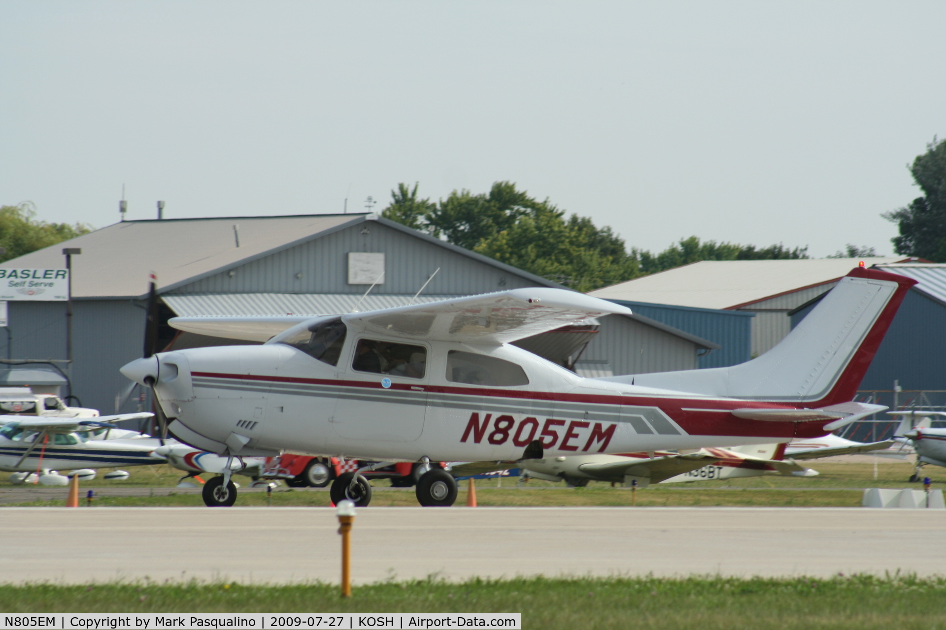 N805EM, 1976 Cessna T210M Turbo Centurion C/N 21061644, Cessna T210M