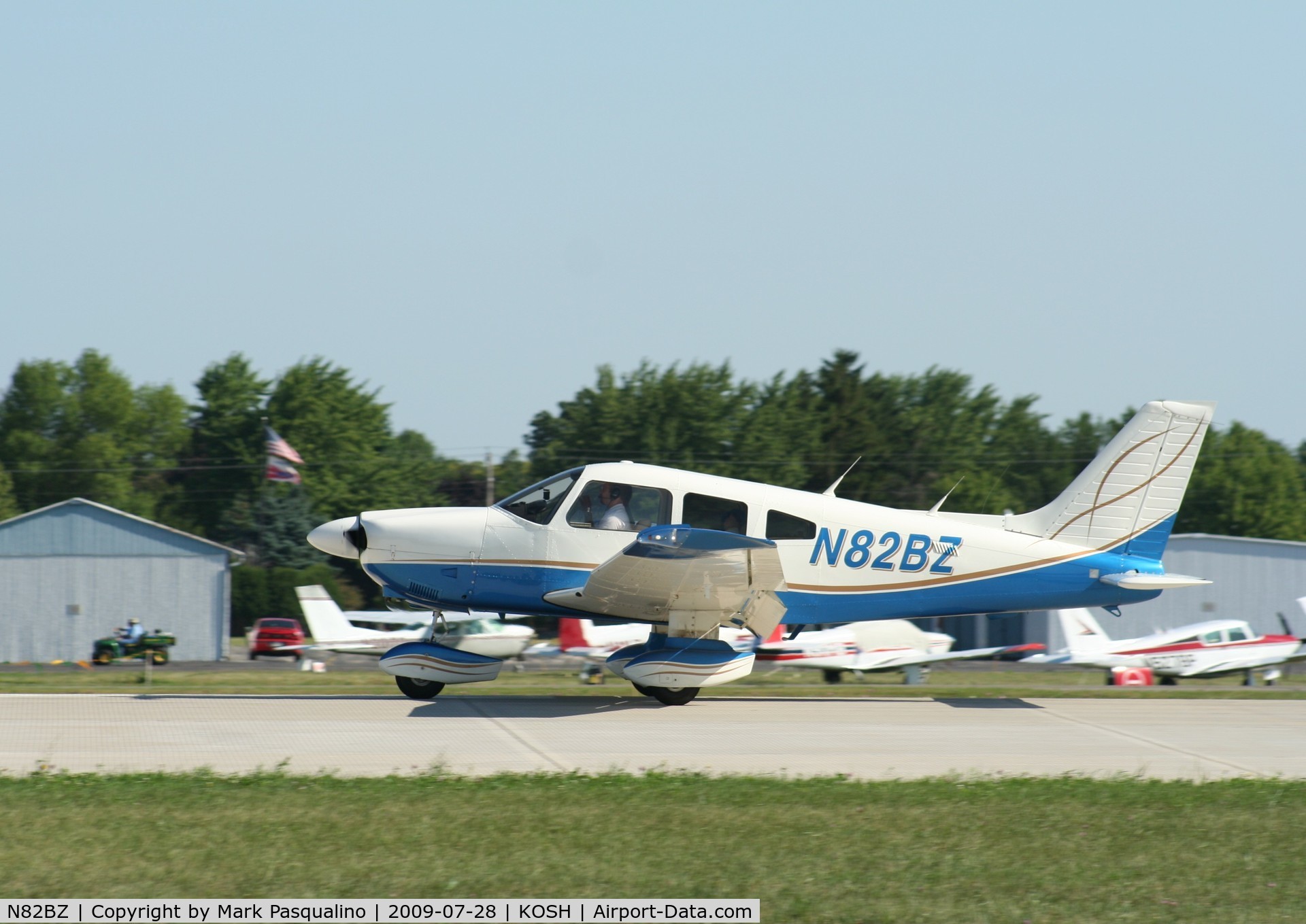 N82BZ, 1982 Piper PA-28-181 C/N 28-8390017, Piper PA-28-181