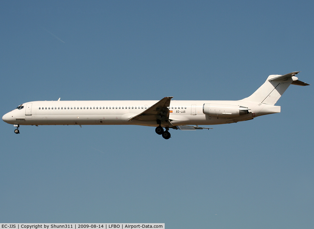 EC-JJS, 1989 McDonnell Douglas MD-83 (DC-9-83) C/N 49793, Landing rwy 32L