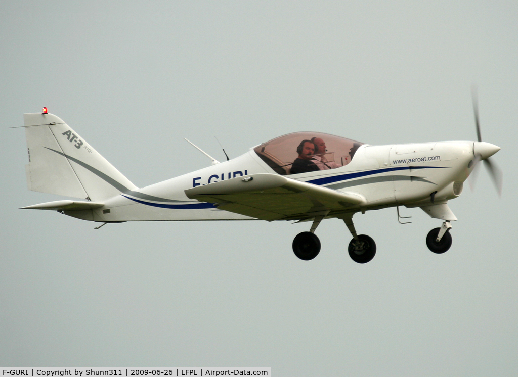 F-GURI, 2007 Aero AT-3 R100 C/N AT3-025, On take off for a new light flight...