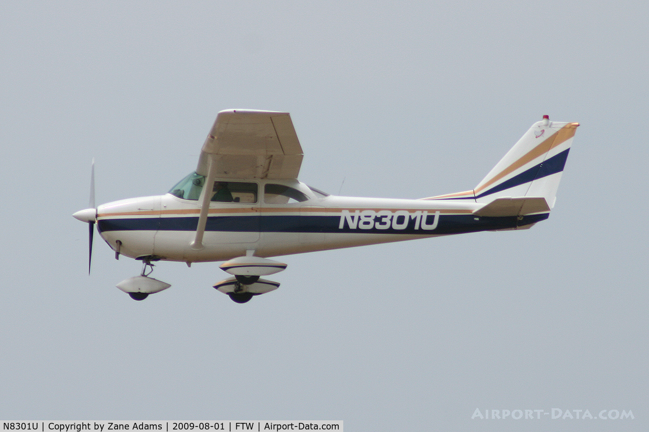 N8301U, 1964 Cessna 172F C/N 17252201, At Meacham Field