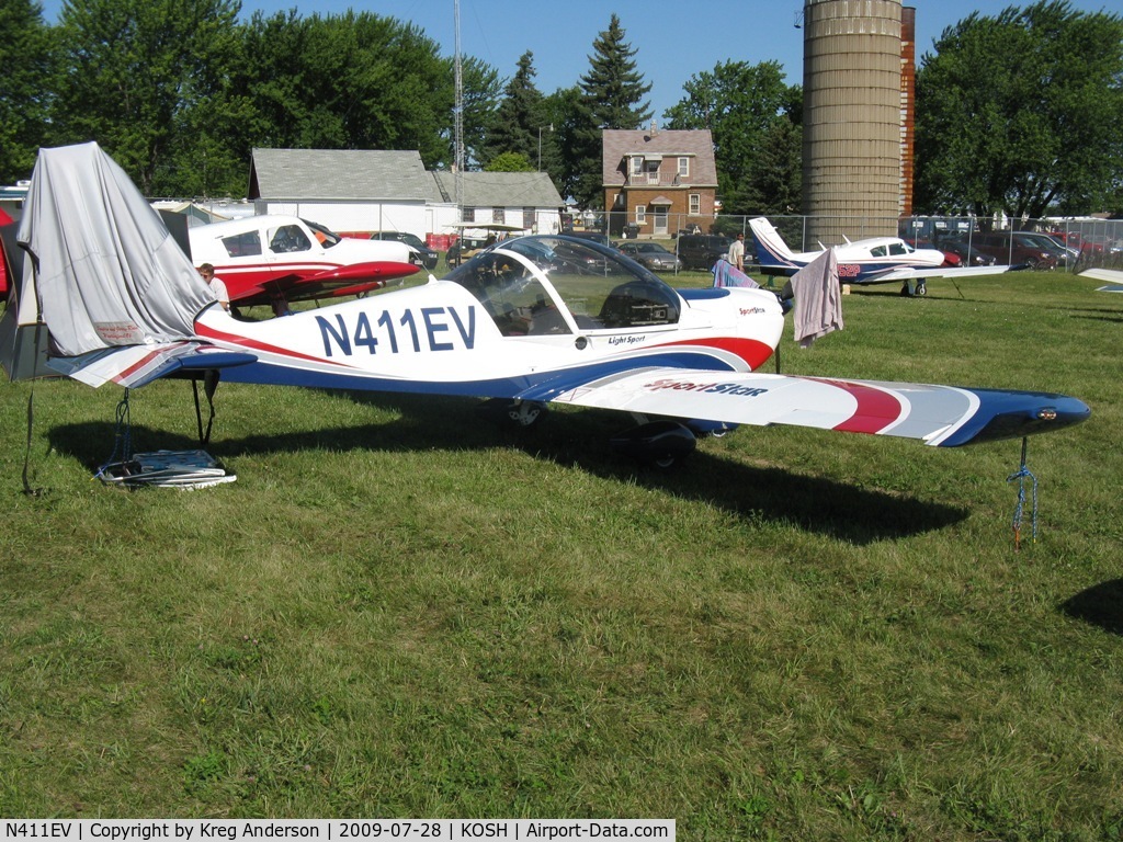 N411EV, 2005 Evektor-Aerotechnik SPORTSTAR C/N 20050411, EAA Airventure 2009