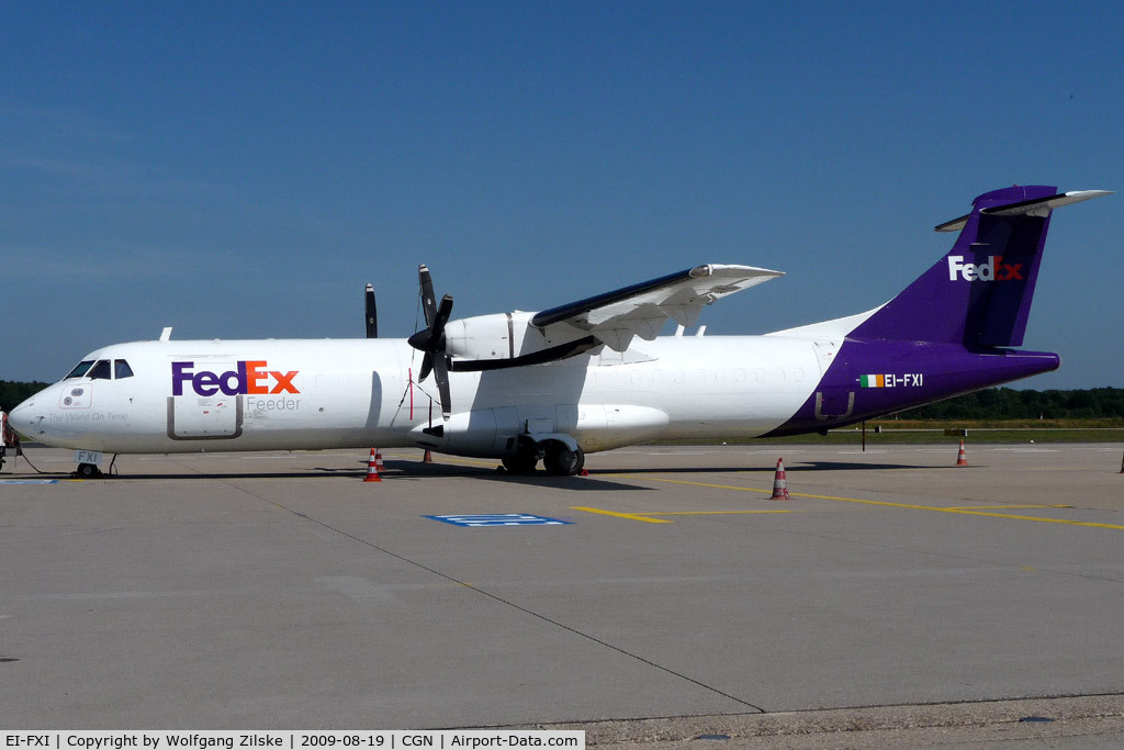 EI-FXI, 1992 ATR 72-202F C/N 294, visitor