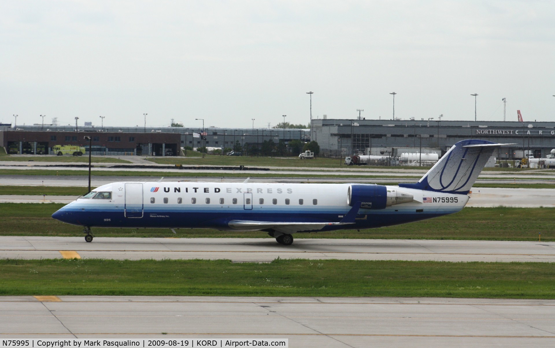 N75995, 1999 Bombardier CRJ-200ER (CL-600-2B19) C/N 7361, CL-600-2B19