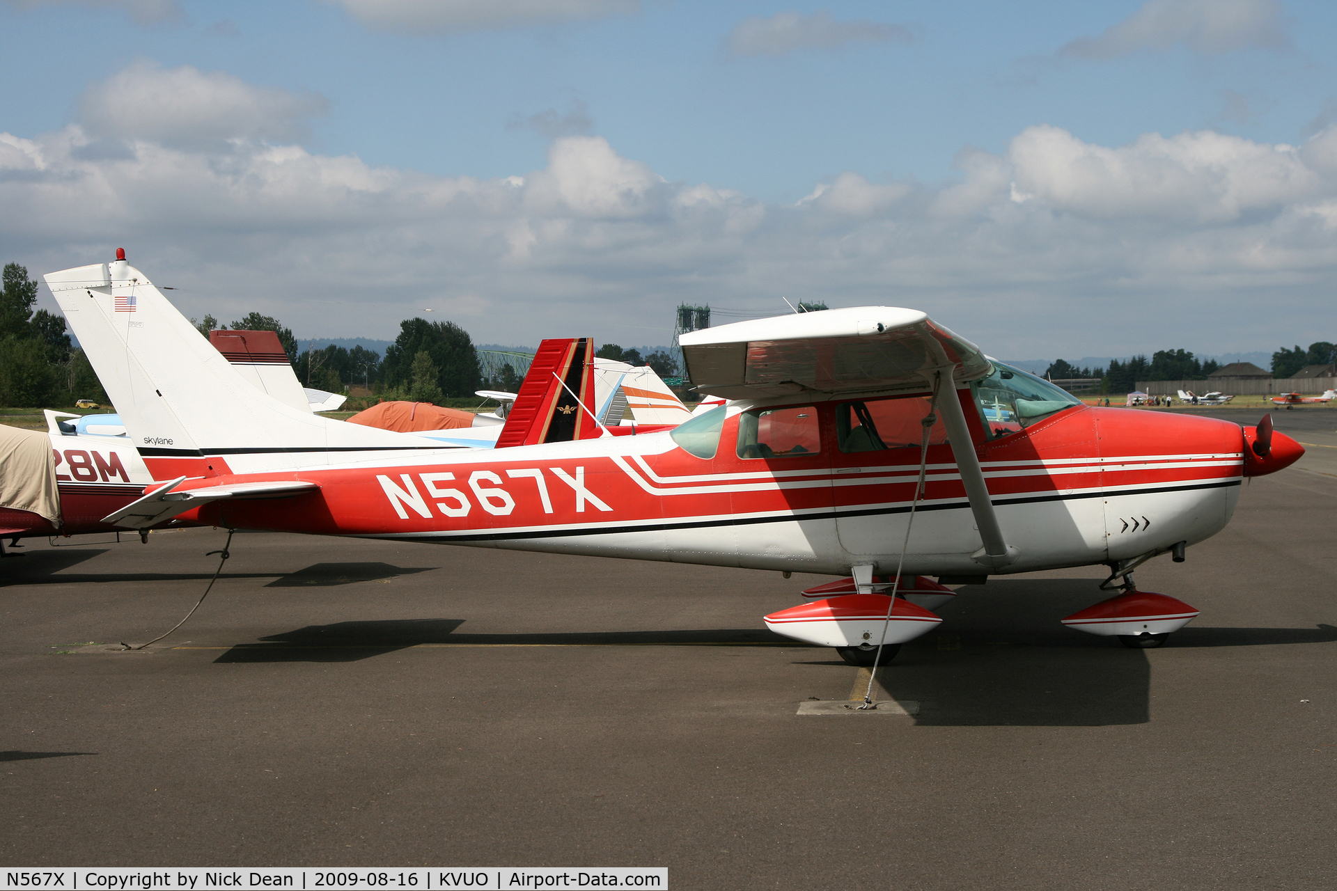 N567X, 1962 Cessna 182E Skylane C/N 18254115, KVUO