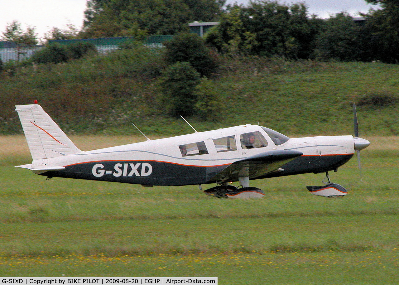 G-SIXD, 1970 Piper PA-32-300 Cherokee Six Cherokee Six C/N 32-7140007, STARLIGHT FOUNDATION DAY PARTICIPANT