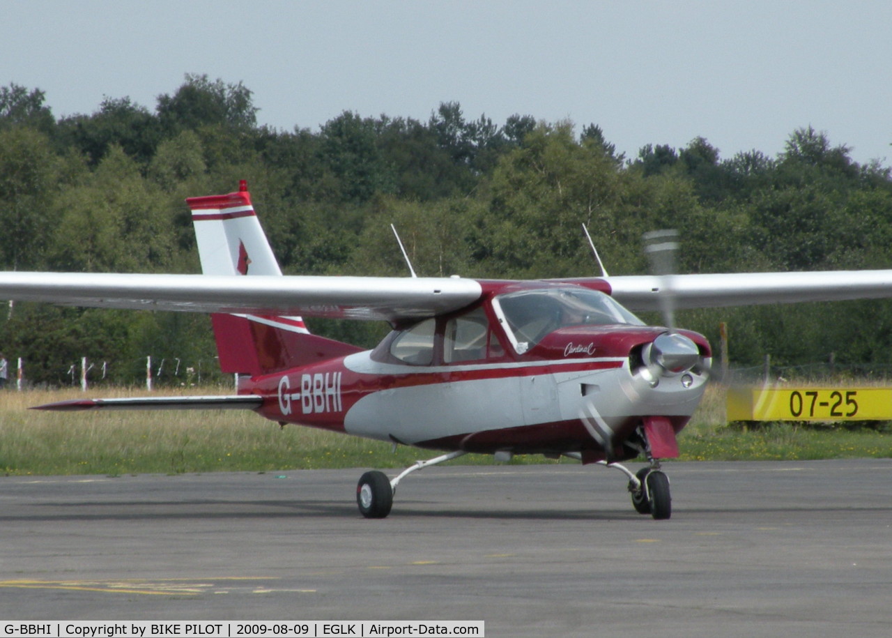 G-BBHI, 1972 Cessna 177RG Cardinal C/N 177RG0225, CARDINAL TAXYING TO THE PUMPS