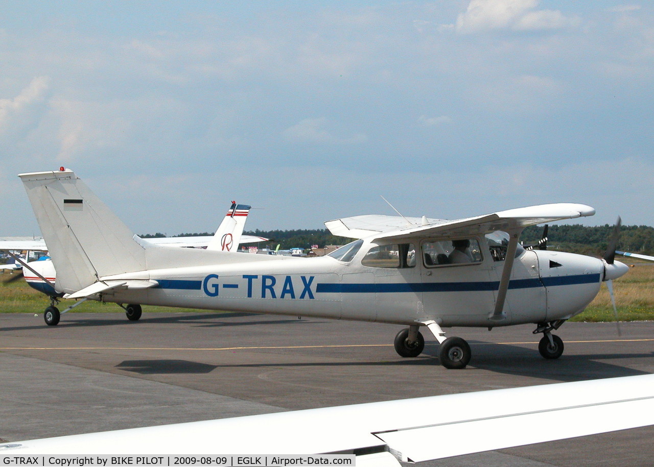 G-TRAX, 1974 Reims F172M Skyhawk Skyhawk C/N 1081, VISITING 172 POWERE BY A THIELERT DIESEL ENGINE