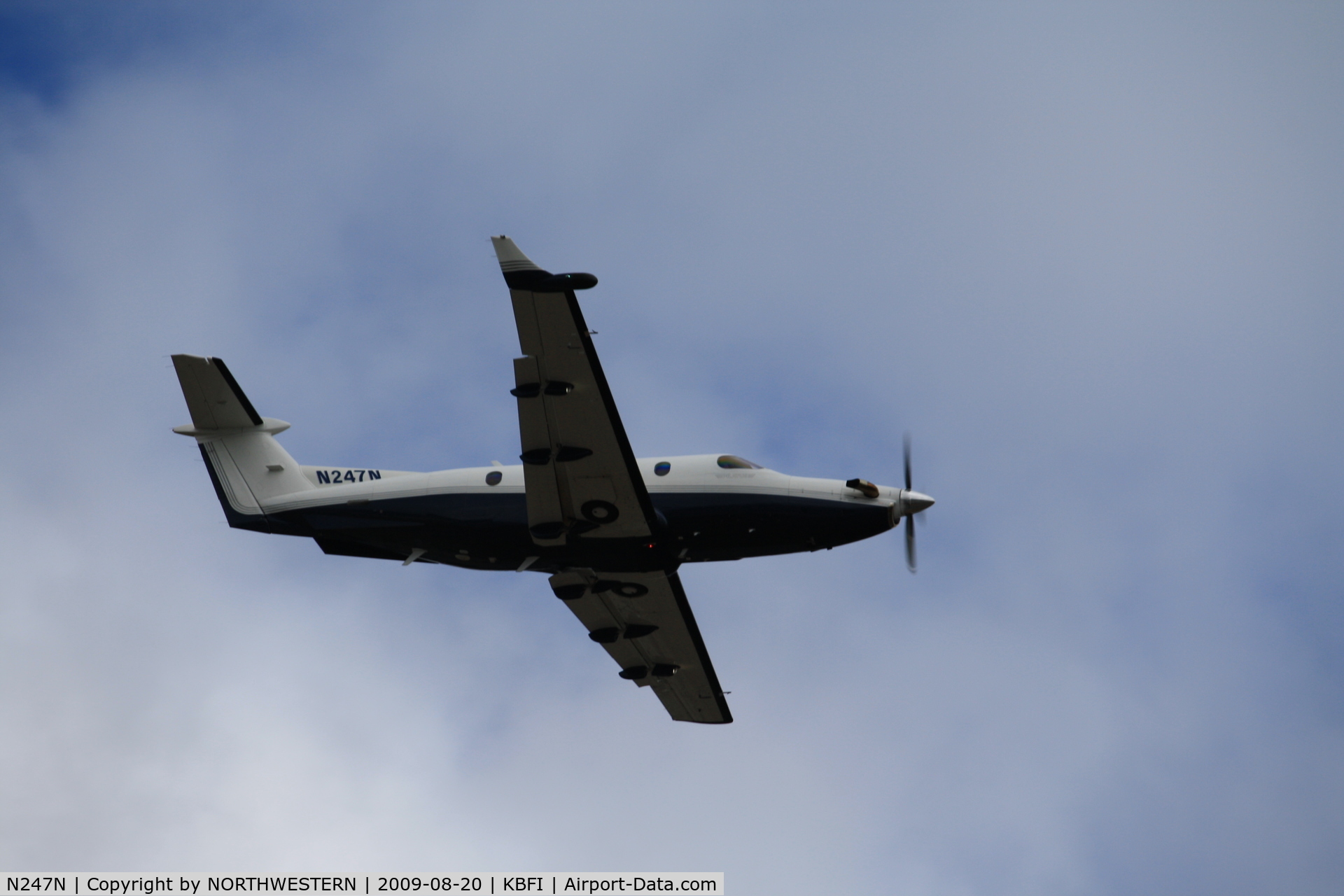 N247N, 2001 Pilatus PC-12/45 C/N 414, SEATTLE-VANCOUVER