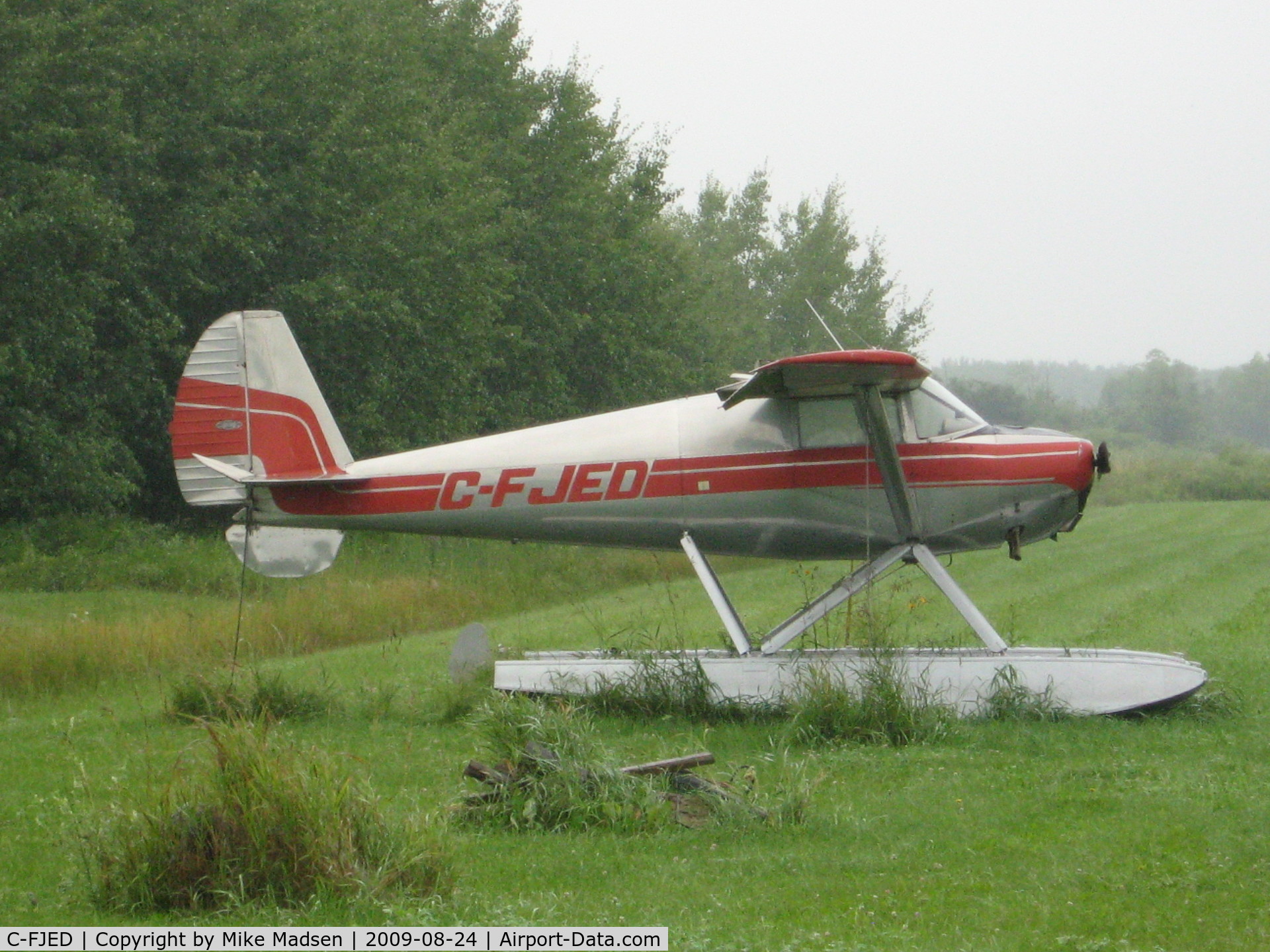C-FJED, 1947 Luscombe 8E Silvaire C/N 5868, Near Selkirk,MB