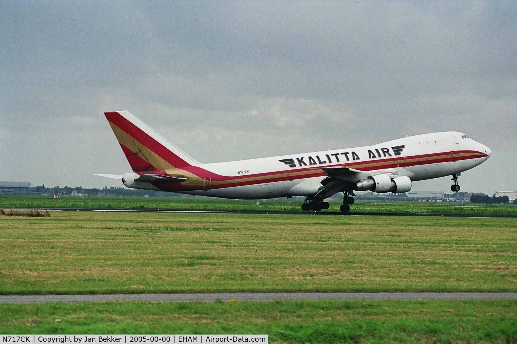 N717CK, 1971 Boeing 747-123 C/N 20325, In landing at Schiphol Summer 2005