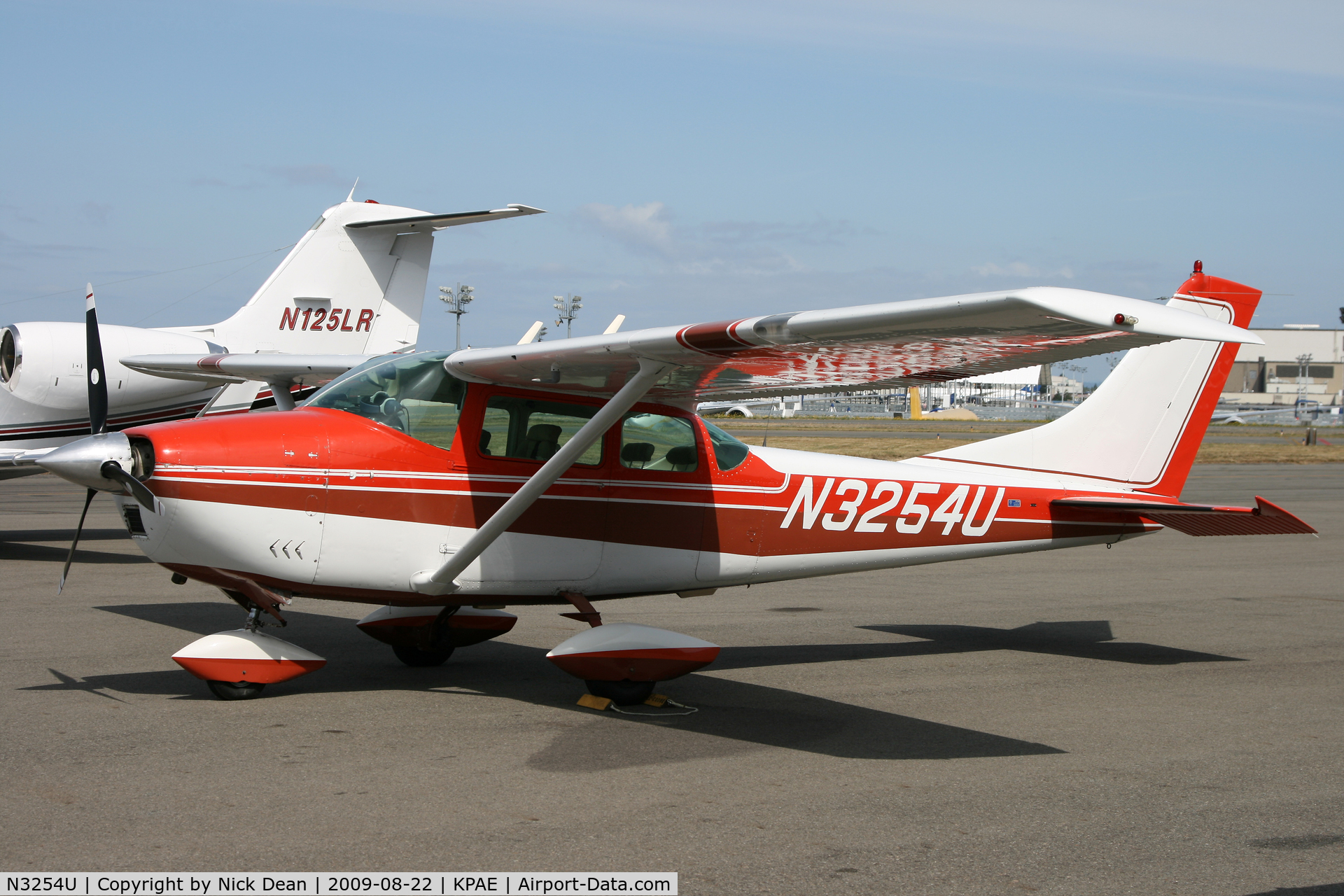 N3254U, 1963 Cessna 182F Skylane C/N 18254654, KPAE