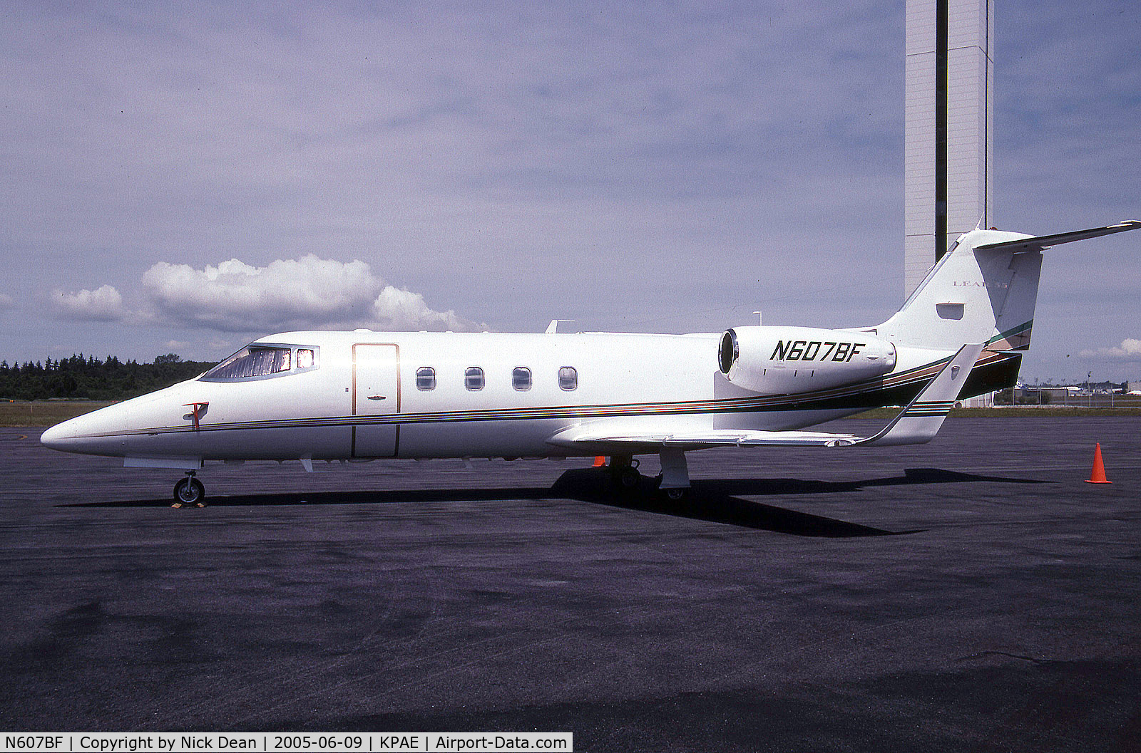 N607BF, 1982 Gates Learjet 55 C/N 55-056, KPAE