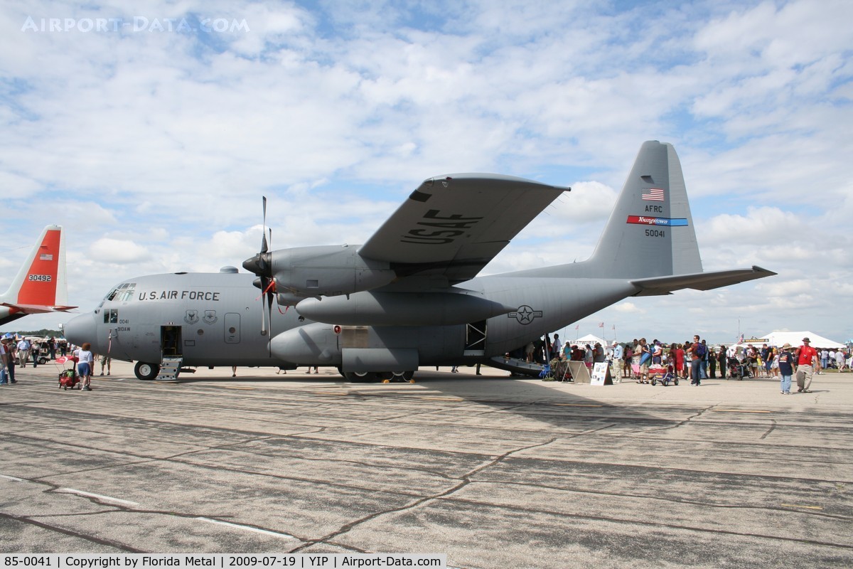 85-0041, 1985 Lockheed C-130H Hercules C/N 382-5086, C-130
