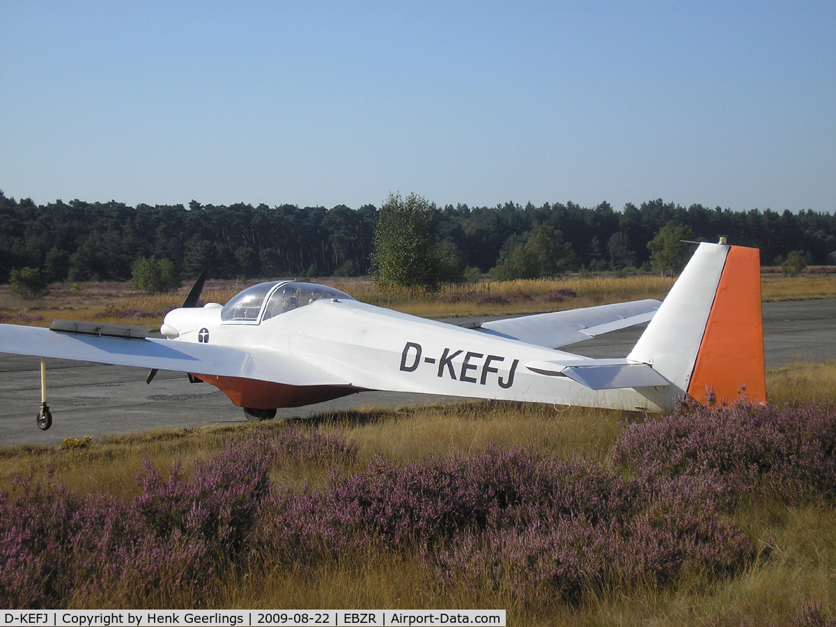 D-KEFJ, Scheibe SF-25C Falke C/N 44162, Fly In Malle Airport , 22 Aug 2009