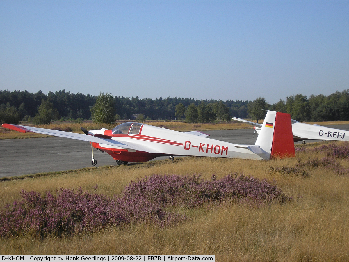 D-KHOM, Scheibe SF-25C Falke C/N Not found D-KDDK, Fly In Malle Airport , 22 Aug 2009